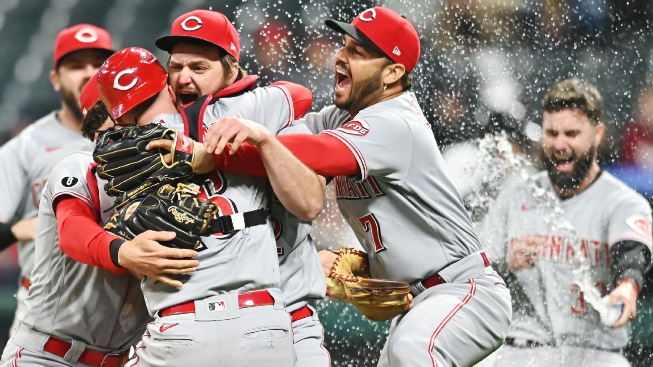 Cincinnati Reds' Wade Miley confounds Cleveland Indians for 2021's 4th no-hitter